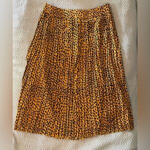 NWOT J. Crew pleated skirt